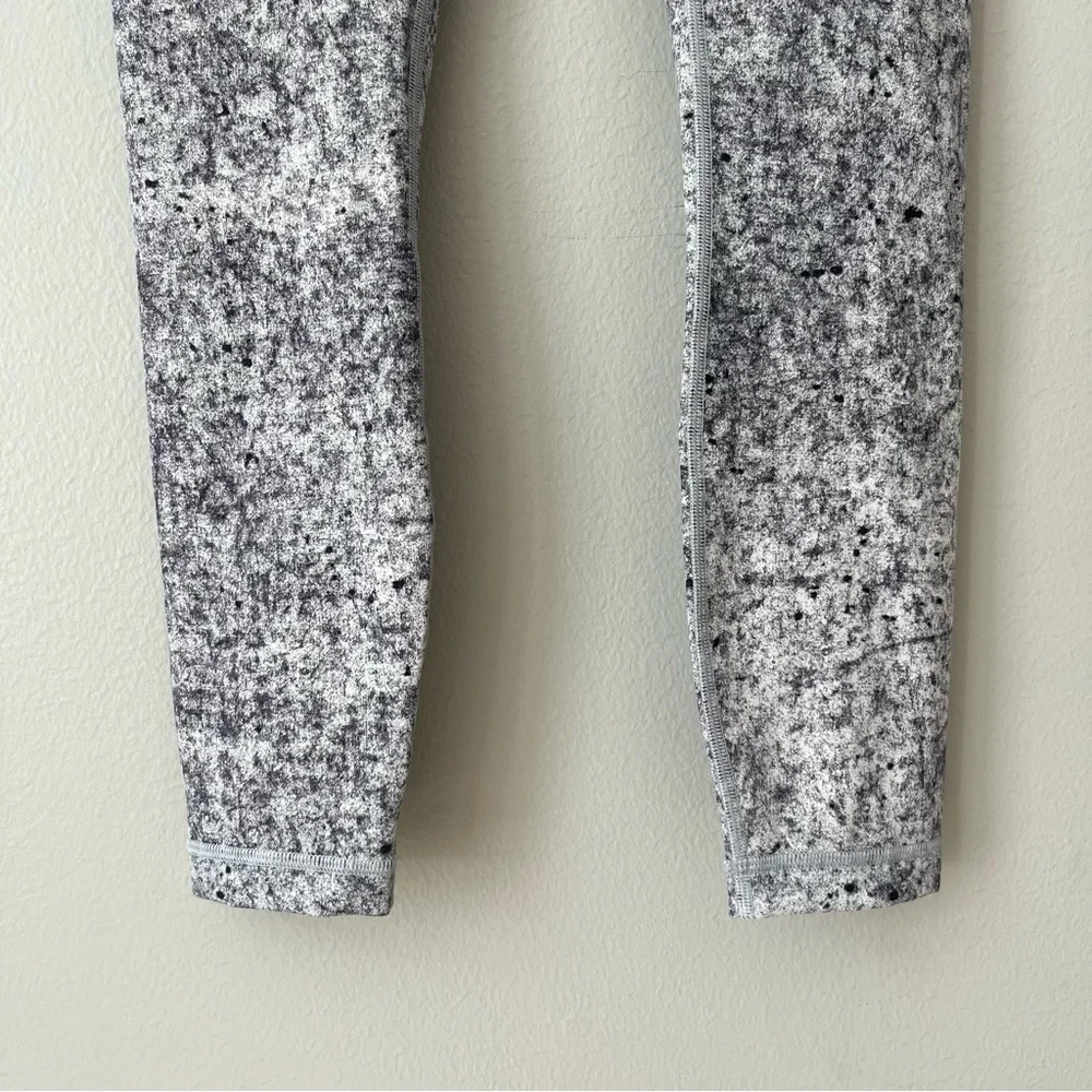 Lululemon Wunder Under HR 7/8 Tight 25” / Antiqued Alpine White Multi / SZ‎ 4